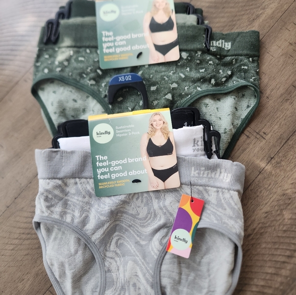 Womans xs Kindly Yours underwear - Picture 2 of 8